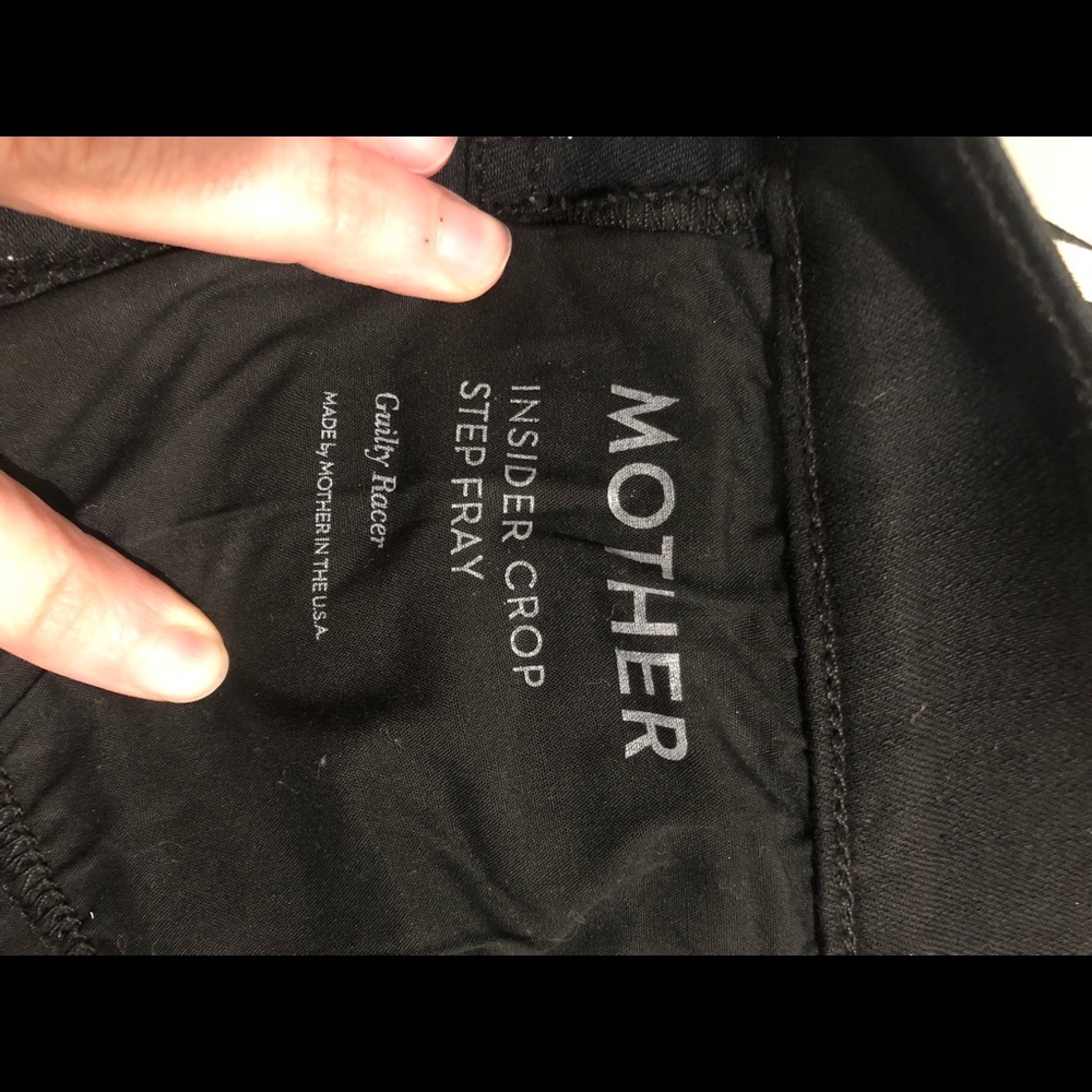 Mother denim black insider crop step fray